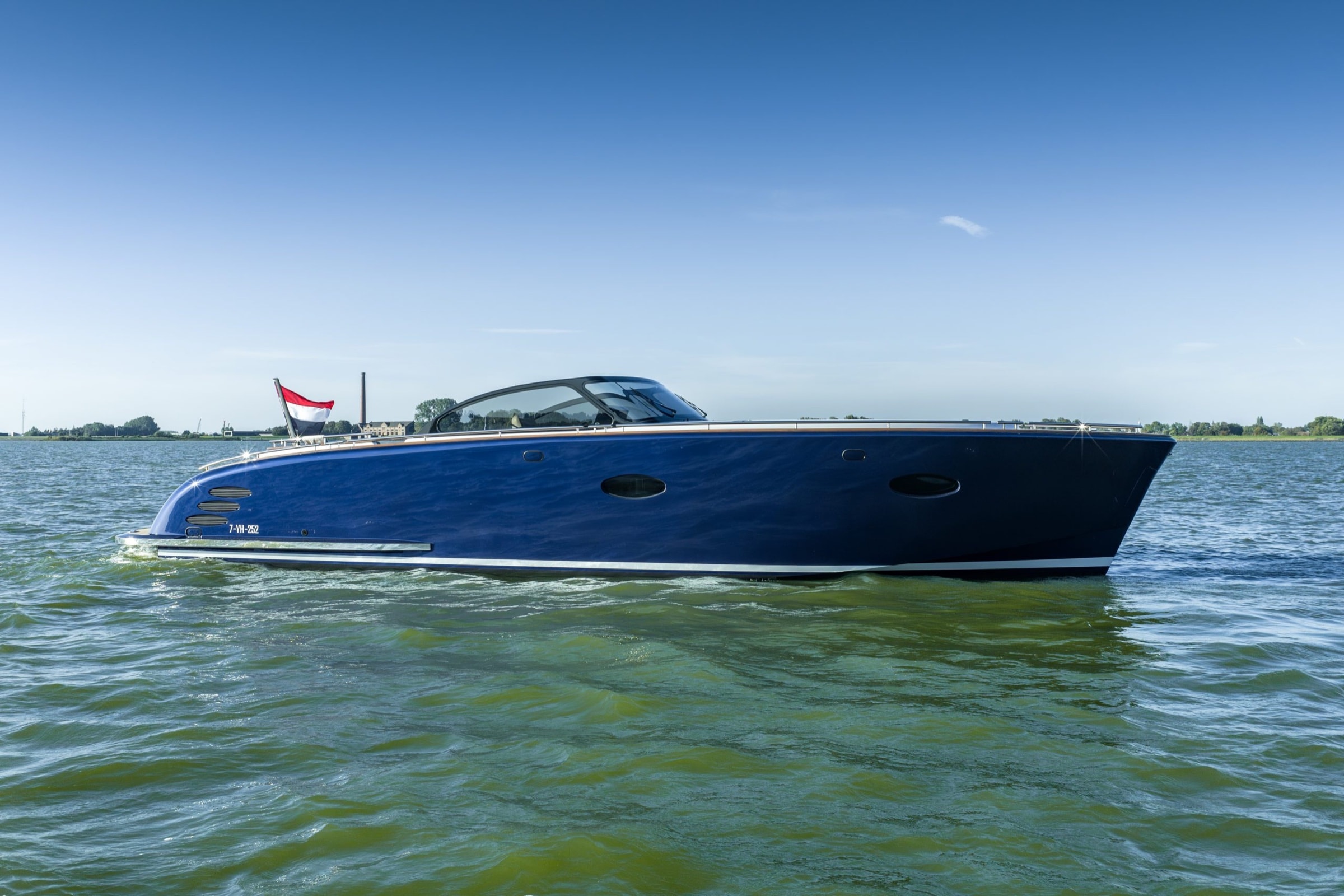 Tristian 44 on open water