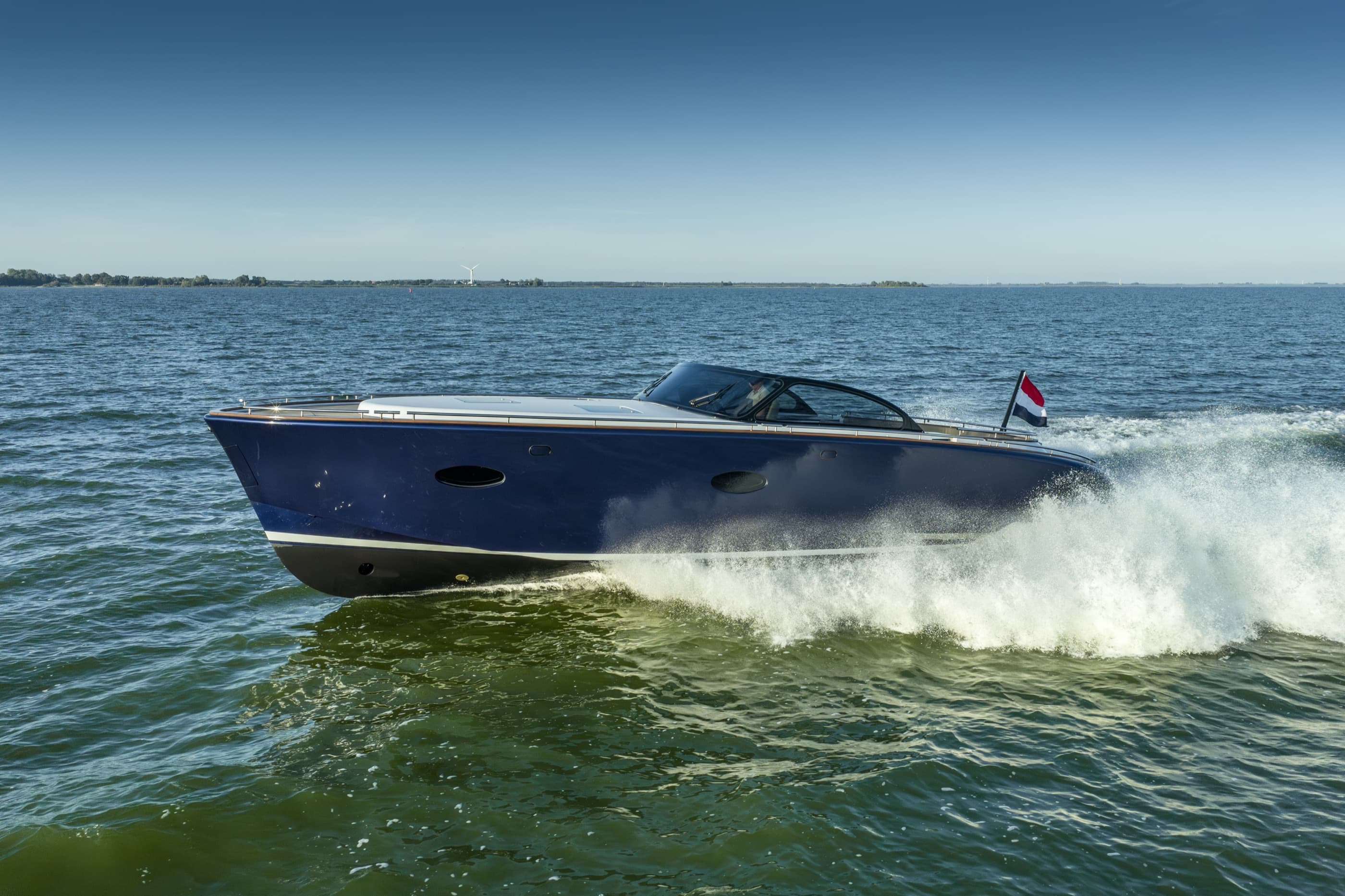 Tristian 44 on open water
